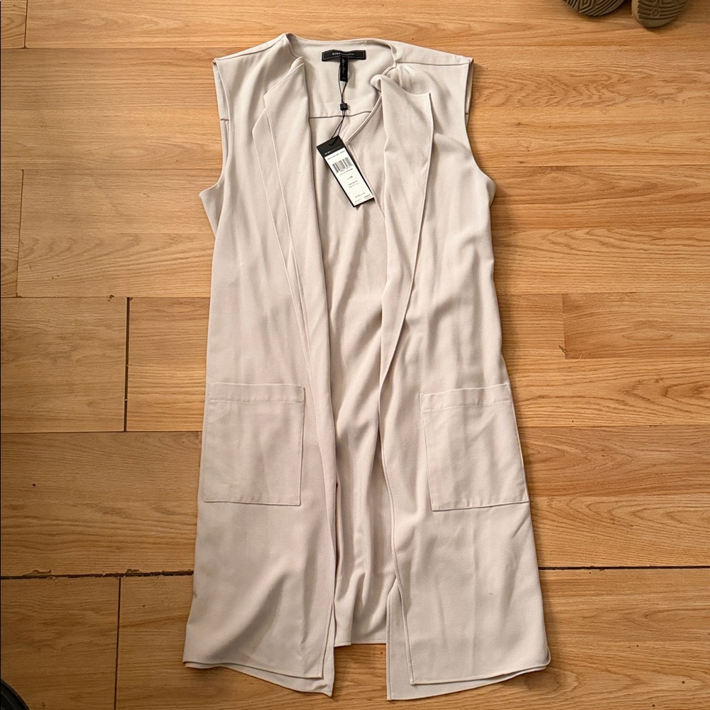 BCBGMaxAzria Light Beige Open-Front Vest